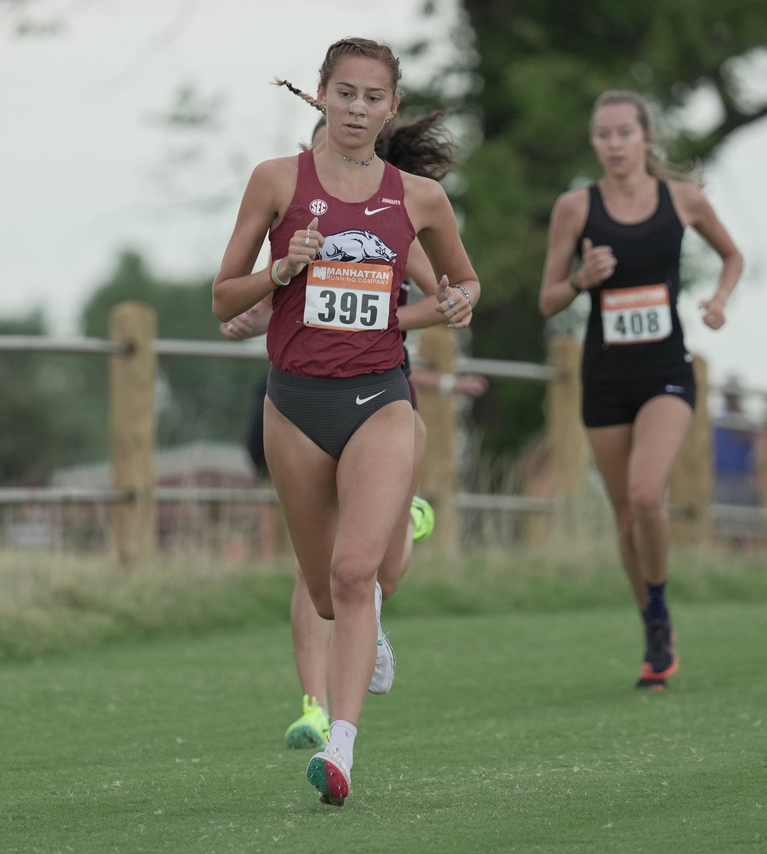 RazorbackTFXC's tweet photo. OSU Cowboy Preview 3k

Arkansas women top 5

1) 10:38.6 Taylor Ewert
7) 10:47.2 Katie McCune
8) 10:48.1 Julia Paternain
11) 10:50.5 Nyah Hernandez
15) 10:55.3 Gracie Hyde https://t.co/kcOuOnBRxv