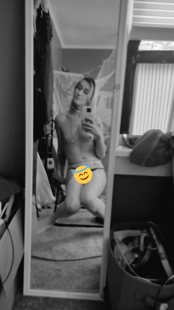 Content from lunalavender69