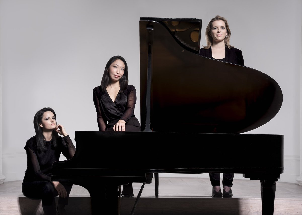 Autumn • Sunday Concerts 
🎶🎹🎻

02 Oct | Primrose Piano Quartet
09 Oct | <a href="/MinervaPnoTrio/">Minerva Piano Trio</a>
16 Oct | ‘<a href="/shiryviola/">Shiry Rashkovsky</a>, Viv Mclean &amp; <a href="/jessicaduchen/">Jessica Duchen ✍️🎶</a>
23 Oct | <a href="/greenwich_trio/">Greenwich Trio</a> + Talk w/@klhamilton
30 Oct | <a href="/IMusicantiEns/">I Musicanti</a>
06 Nov | <a href="/JubileeQuartet/">Jubilee Quartet</a>

Info: bit.ly/CHSundayConcer…

4/9