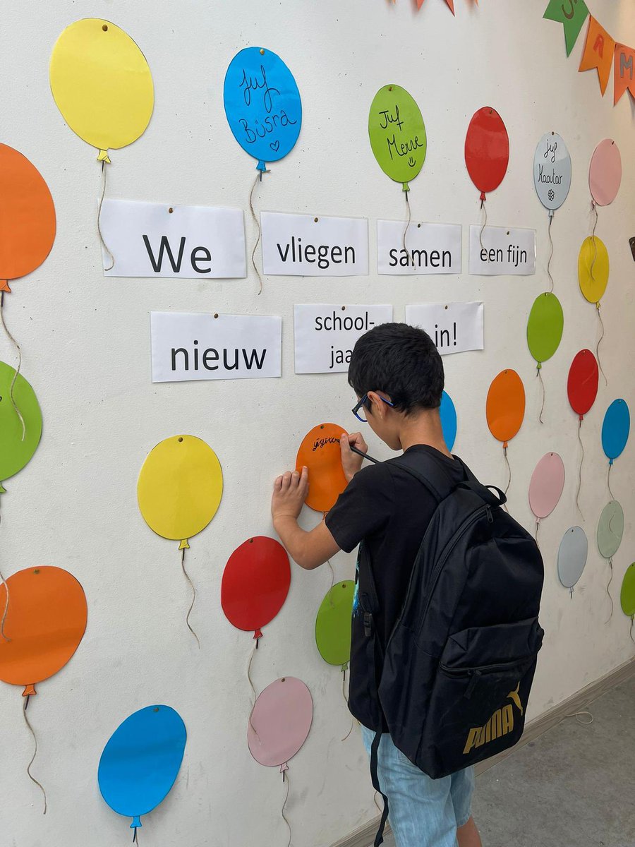 maarifBE's tweet photo. We heten iedereen van harte welkom! 📚👧🏻👦🏻
📸 Instagram: maarifbe
👤Facebook: Maarif Belgium
💭Website: https://t.co/PkI3ZFKKED
📱Whatsapp: 0492 78 57 31
#maarif #education #eğitimedeğer #teamgent #maarifbelgium #maarifvakfı https://t.co/8J06nQGB5R