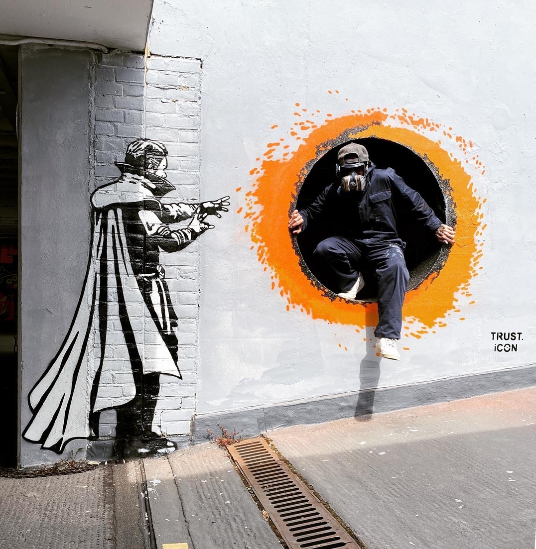 brababella's tweet photo. #Streetart: Multiverse by #TrustIcon @ #London, UK, for #PengeRooftopGallery 
More info at: https://t.co/TUf45f6oKx
#streetartlondon #streetartuk #ukstreetart #arteurbana #urbanart #murals #muralism #contemporaryart #artecontemporanea https://t.co/F1FLtlfF4I