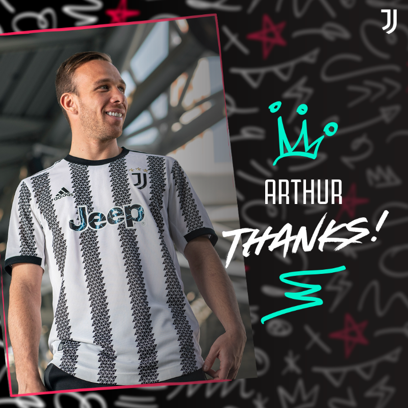 juventusfcen's tweet photo. OFFICIAL | @arthurhromelo joins @LFC on a season-long loan.

Thank you and good luck, Arthur! 🙌