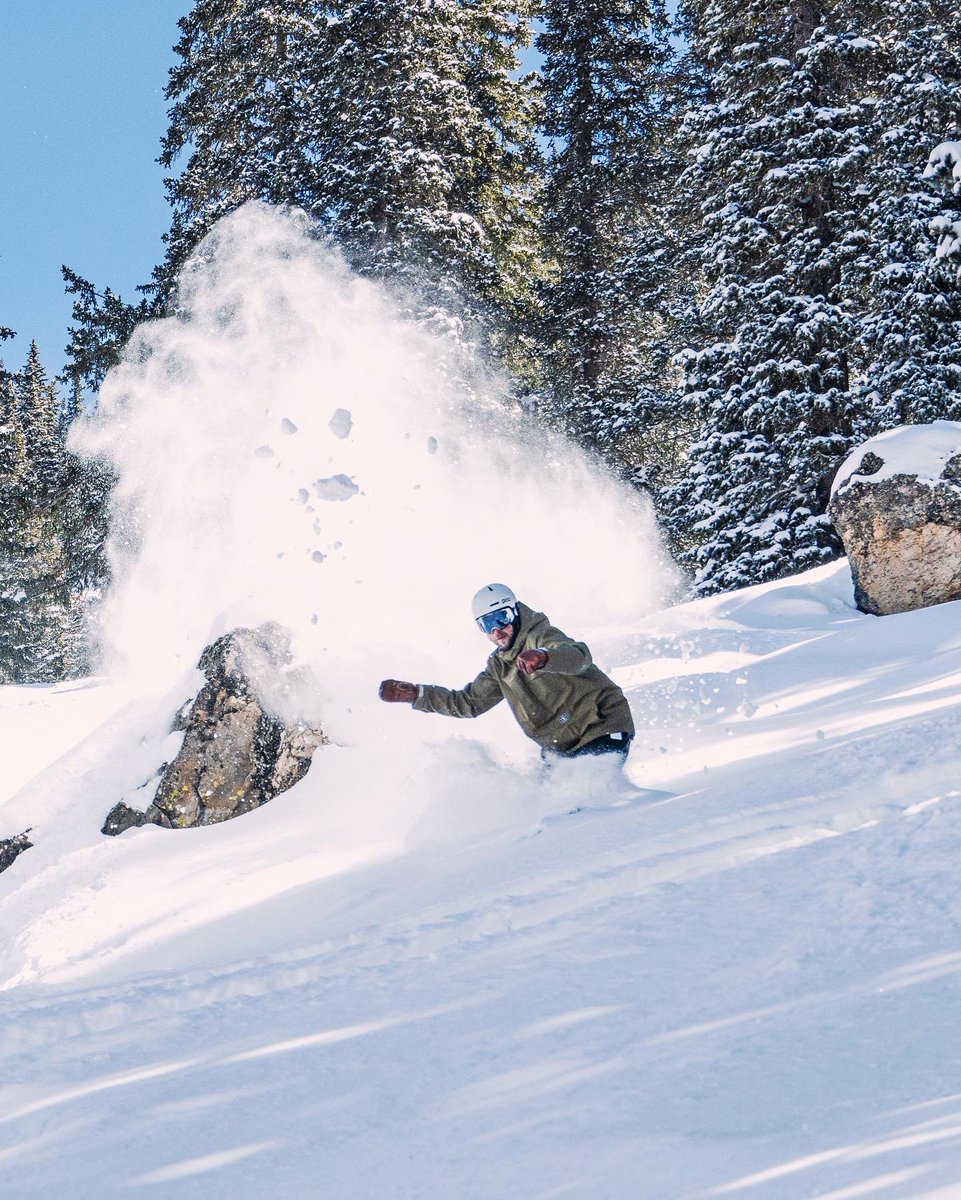 SkiSantaFe's tweet photo. Season Passes are now on sale!

Make sure you purchase early to get the best price of the season, only available September 1 - 30. Head to https://t.co/Wn57twdqtG today, purchase your new 2022/23 Season Pass and start dreaming about winter ❄️🏂⛷ https://t.co/VkHVon7xPy