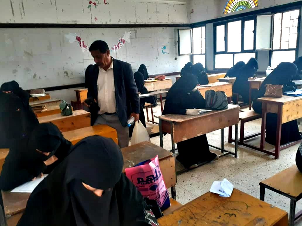 SFDYemen's tweet photo. لدعم حملتنا #العودة_للمدرسة بمدينة البيضاء، قمنا بالتعاقد مع وتأهيل 47 معلما ومعلمة وتدريب 273 معلما واخصائيا إجتماعيا و29 موجها لسد الاحتياج الملحوظ في المدارس العامة. كما سيتم خلال العام أيضا بناء وتجهيز 3 مدارس وتزويد بقية المدارس بالوسائل التعليمية والحقائب الطلابية https://t.co/T083j5xYVp