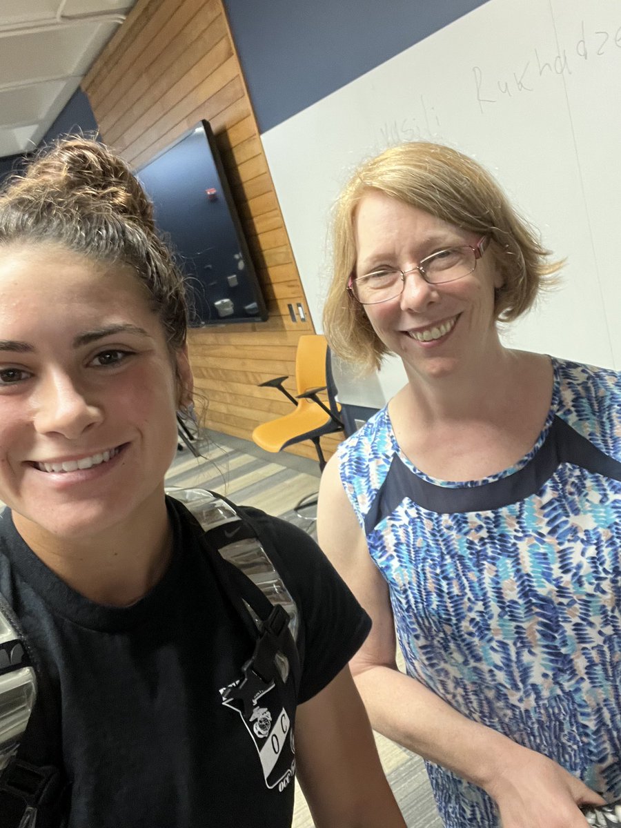 kayla__fuller's tweet photo. Happy #Dweek posting for social media-less Abby! Hail to Pitt! @CoachHerm @biankabell27 @hopemoreno_13 @Pitt_SB https://t.co/pUcYKOfcAi
