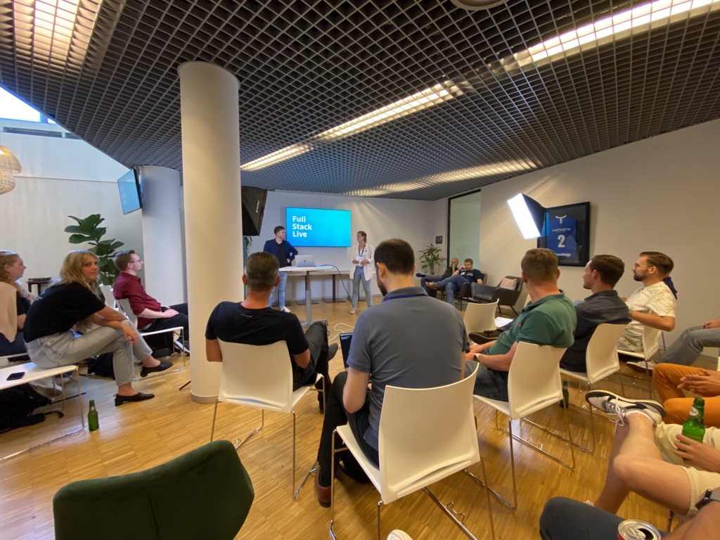 First meetup in aaaaaaaaages 🙌 #fullstacklive