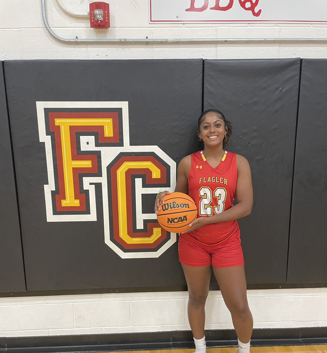 Go Saints!!❤️💛<a href="/FlaglerWBB/">Flagler WBB</a> <a href="/smith_maurice/">Mo Smith</a> @SydCleveland 
@mwehoops <a href="/WAHSLadyHoopers/">WAHS Girls Basketball</a>
<a href="/MBCorHome/">Melesio Salazar</a> @AlIAboutBall5
Thank you again to everyone apart of this process❤️❤️