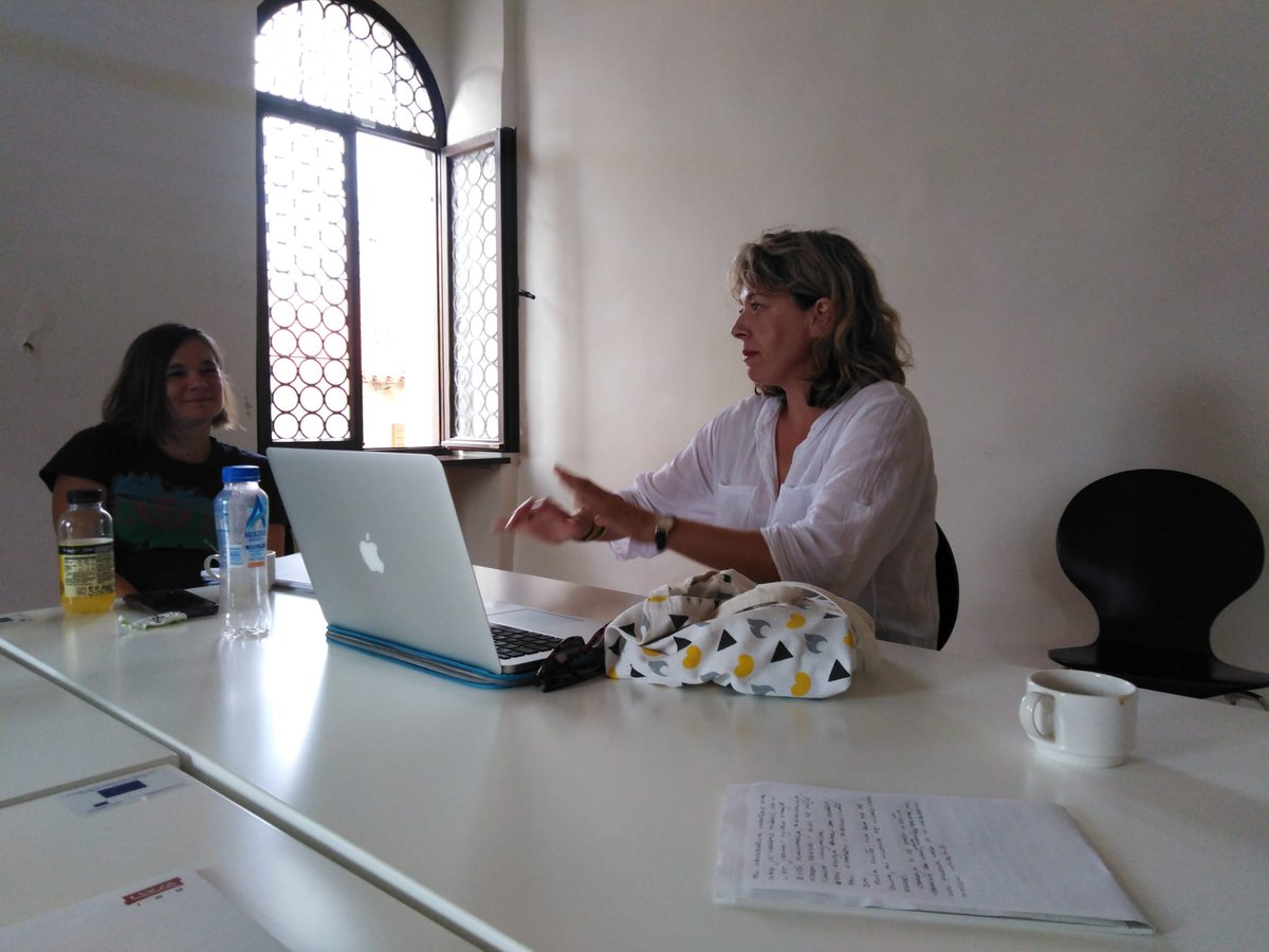 cas_see_uniri's tweet photo. Today was the first day of the creative writing masterclass 𝑨𝒏𝒅 𝒉𝒐𝒘 𝒅𝒐𝒆𝒔 "𝒇𝒆𝒎𝒂𝒍𝒆 𝒘𝒓𝒊𝒕𝒊𝒏𝒈" 𝒔𝒐𝒖𝒏𝒅 𝒕𝒐 𝒚𝒐𝒖? with 𝐈𝐯𝐚𝐧𝐚 𝐁𝐨𝐝𝐫𝐨𝐳̌𝐢𝐜́.
📍Moise Palace
🗓️1st-4th September
#MoisePalace #CASSEE #Femalewriting https://t.co/h8WET0TVBn