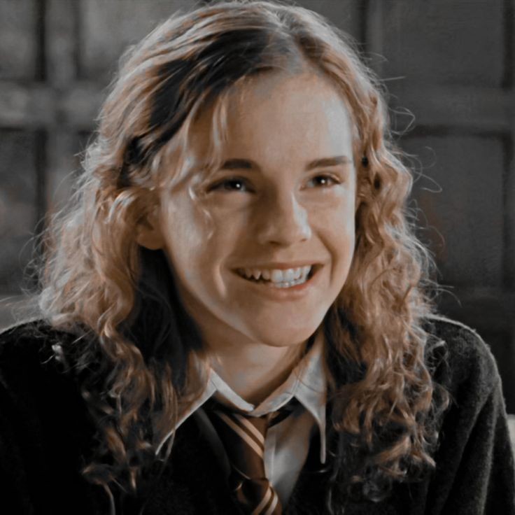Hermsgrx's tweet photo. ᅠ
ᅠ
ᅠ
ᅠ
𝐁𝘢𝘤𝘬 𝘵𝘰 𝐇𝘰𝘨𝘸𝘢𝘳𝘵𝘴
#BackToHogwarts #THPR https://t.co/AUiaNJyLNa