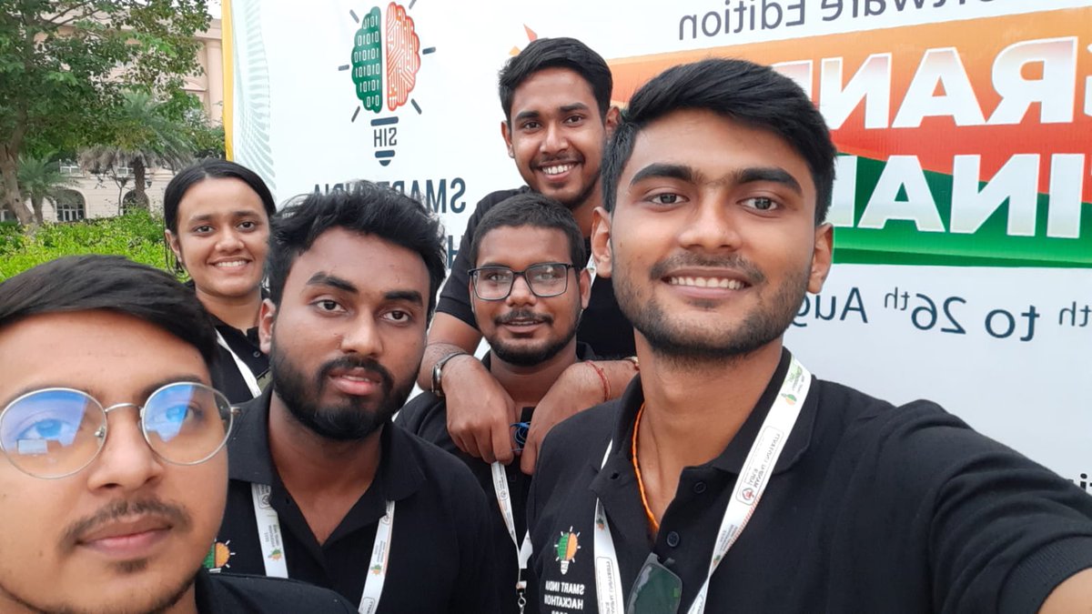 CguOdisha's tweet photo. Congratulations Team Falcon on your grand success. Everyone at CV Raman Global University is proud of your achievement.

@narendramodi @PMOIndia @EduMinOfIndia @PIB @HRD @mhrd_innovation
@AICTE_INDIA @abhayjere @mohitgambhir https://t.co/c3078d6tFW