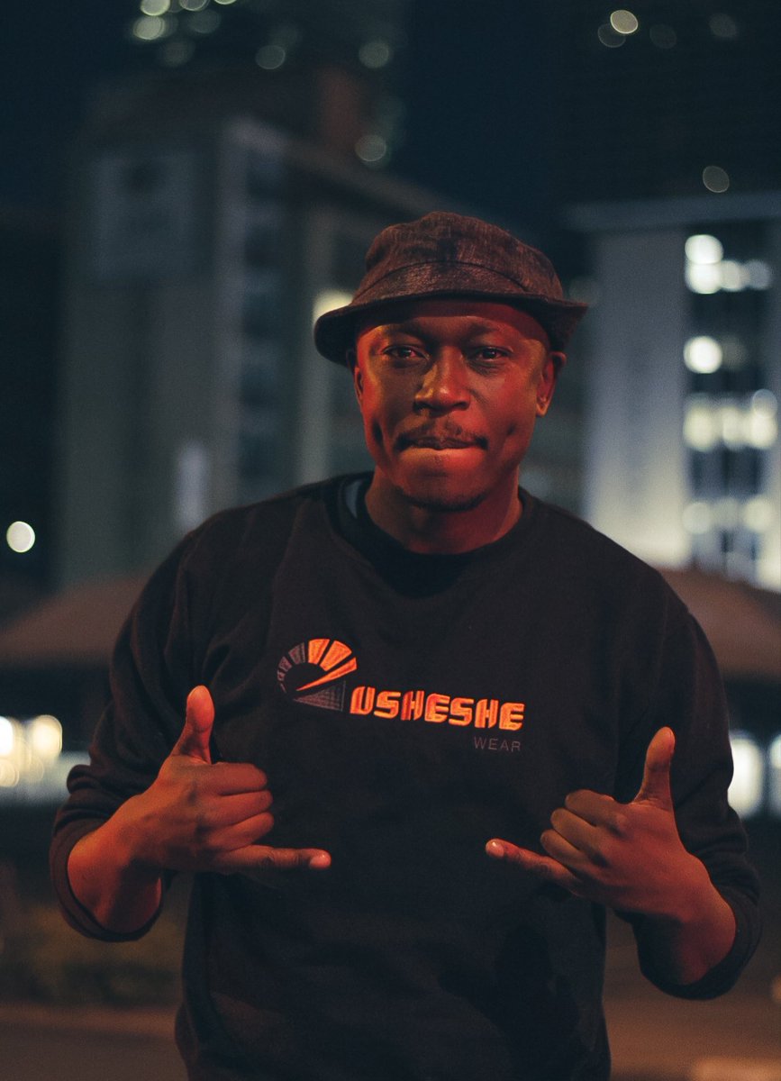 Come watch Kwaito's very own <a href="/LouisBavaria/">Sgoloza</a> perform live this Saturday, 3 September at <a href="/vinyllifestyle/">Vinyl Lifestyle Bar</a> on a night called <a href="/KwaitoAndFrnds/">Kwaito And Friends</a>, hosted by @_KaraboMasemola! Giving thanks the only way we know how...