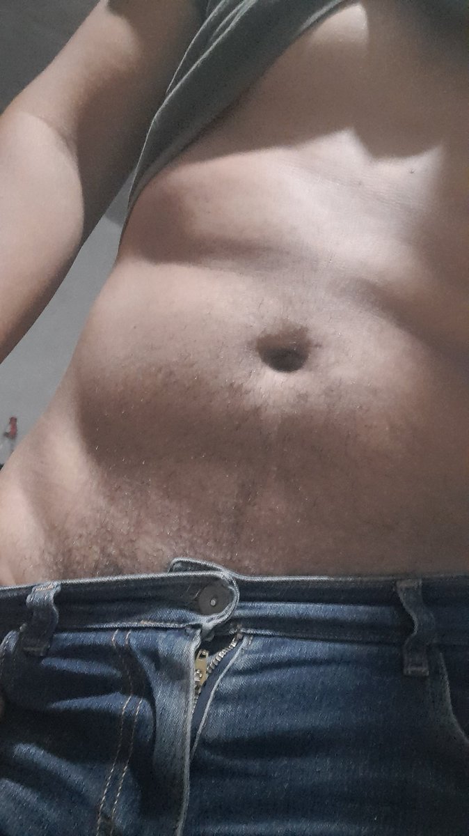 LeganSamir's tweet photo. Estoy engordando, je je https://t.co/NgHvOZq3Vv