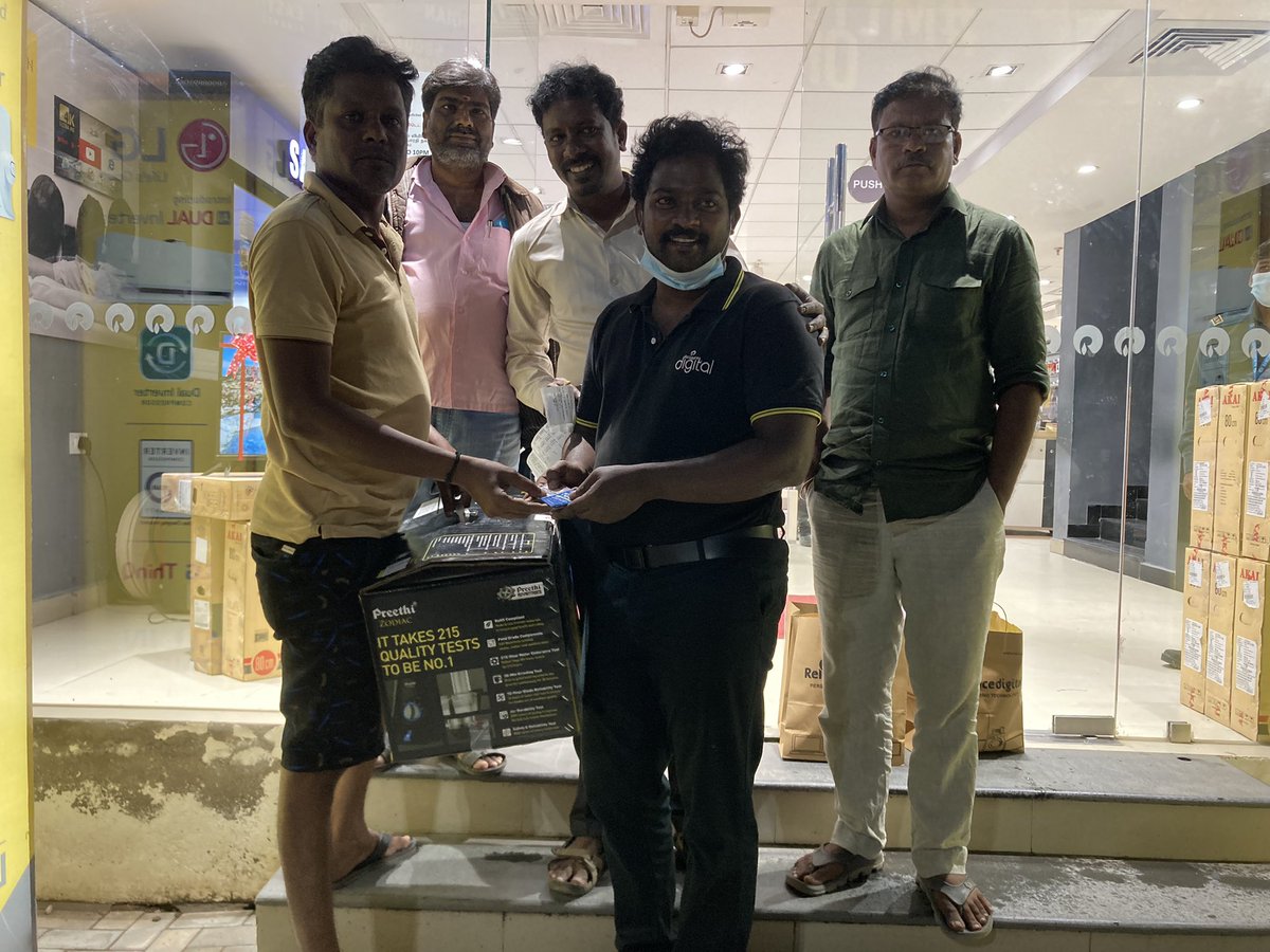 JaganTj's tweet photo. #Reliance_digital @imprabuethandav home needs https://t.co/O1qmK0kxol