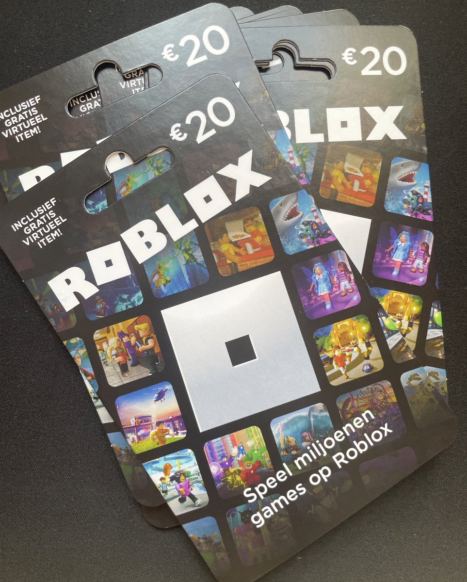 iamsannay's tweet photo. Like, Retweet &amp; Comment WHY you should win a robux giftcard👀 I will respond to the winner soon💞 https://t.co/dAEH5iYaE2