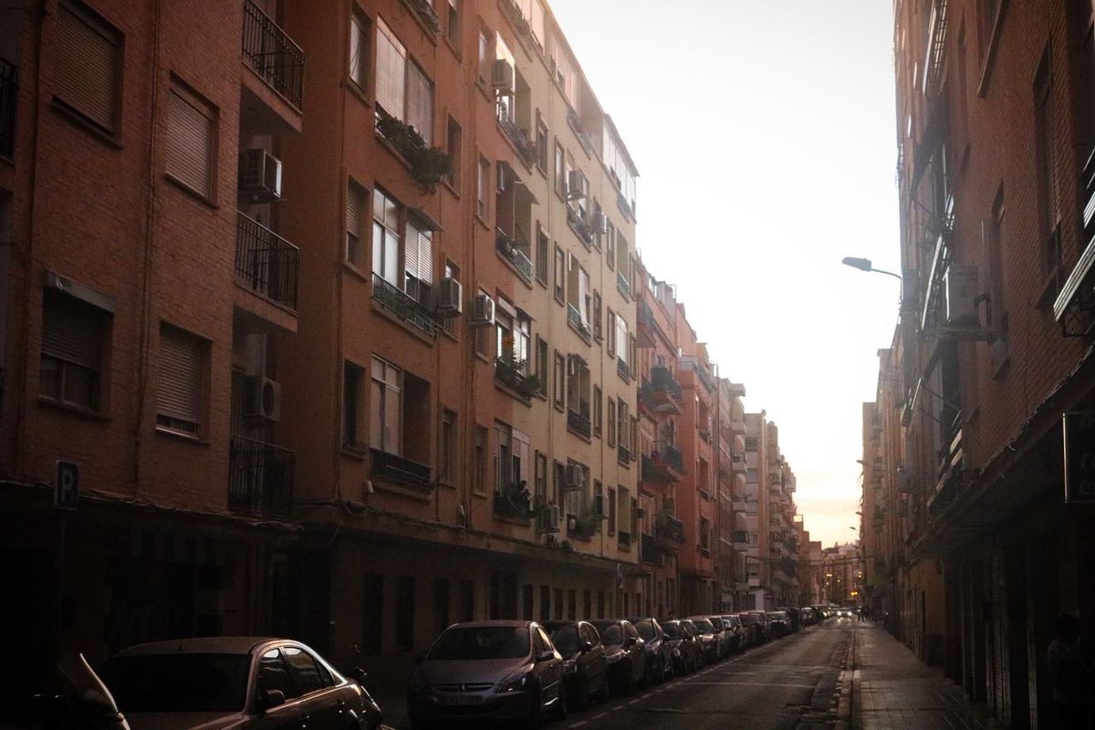 _larrythomas24's tweet image. ~ To my Dreamers ~
“The world is an open dream where fantasies have no price” ~Dream On~
#BecoME