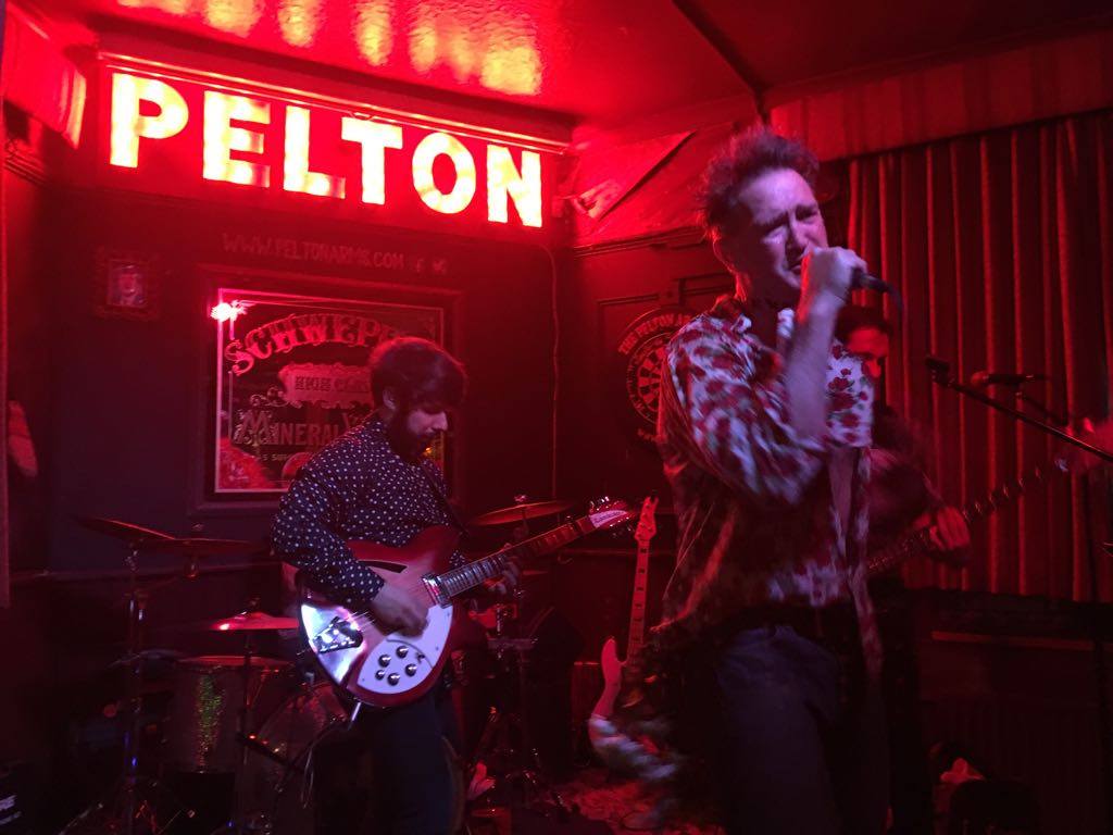 peltonarms's tweet photo. #freelivemusic listings
Friday, 9pm: Matt & The Dirty Mess #funk
Saturday, 8pm: @TheJonesesBand #smithstribute
Sunday, 5pm: @thedavesutherl1 #americana #country
Pizzas @Wandercrust_LDN all weekend 🍕#SE10 #beer #pub #summer #freelivegigs https://t.co/Lq9v1Hdxcs