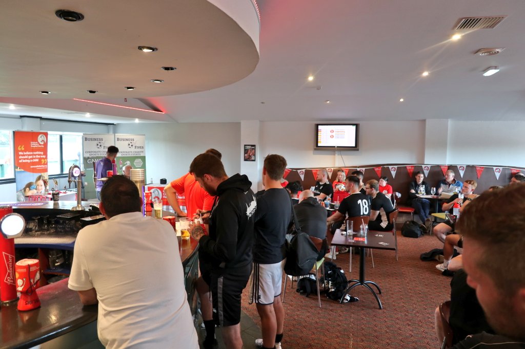 BusinessFives's tweet photo. A full house for the #ECHCKickOff Q & A with Jim Jeffries sharing some cracking stories about Romanov and his Managerial career at Hearts and beyond https://t.co/E9OMQD4JvS