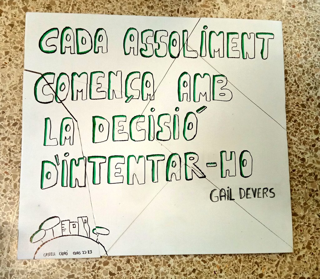 Escola Castell Ciuró tweet media