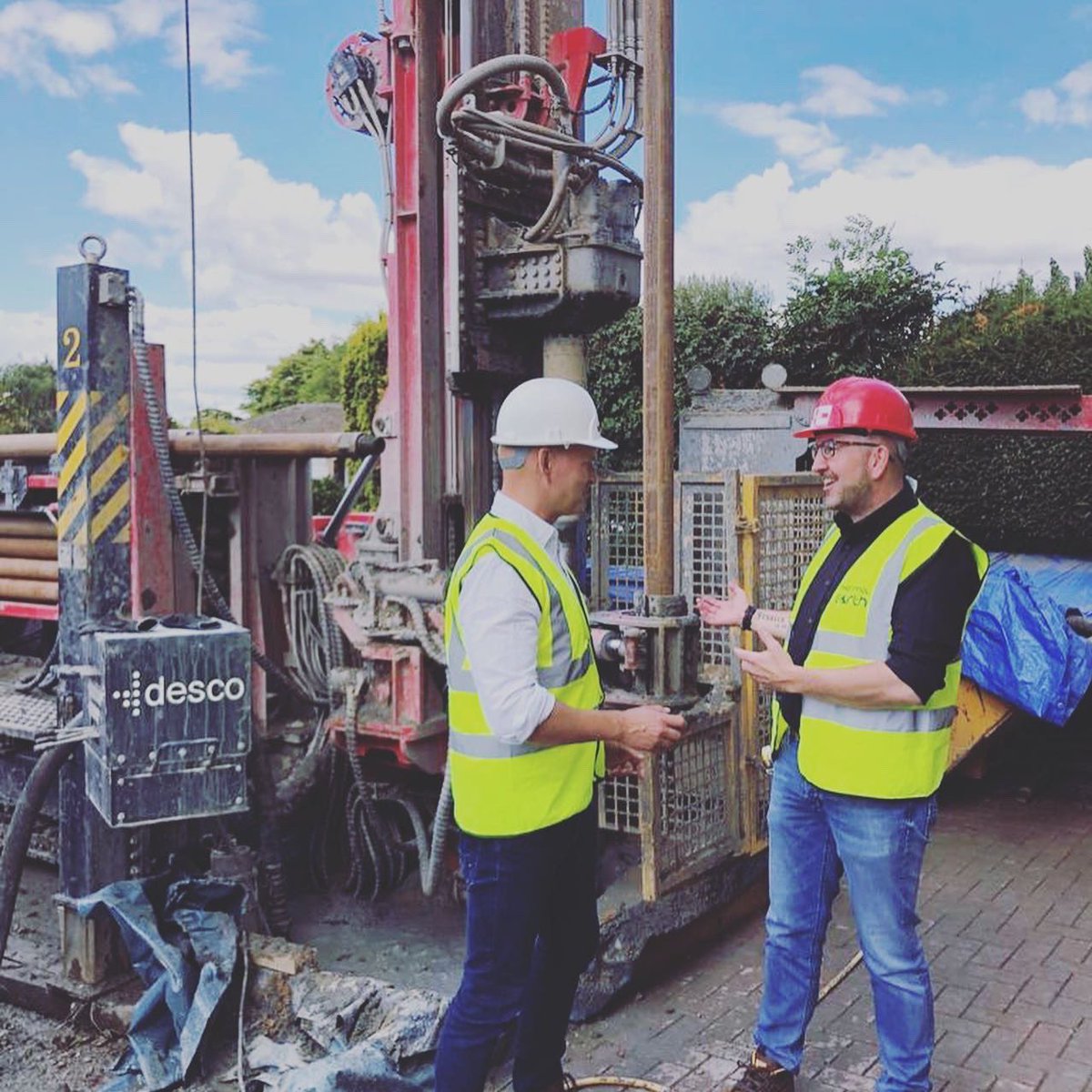 This machine was drilling a 100m hole in a Charlton Kings garden to install a ground source heat pump. Heat pumps will play a vital role in our move away from gas boilers and towards net zero.

Thanks to Matt and the Thermal Earth team for showing me this fascinating project! 🌎