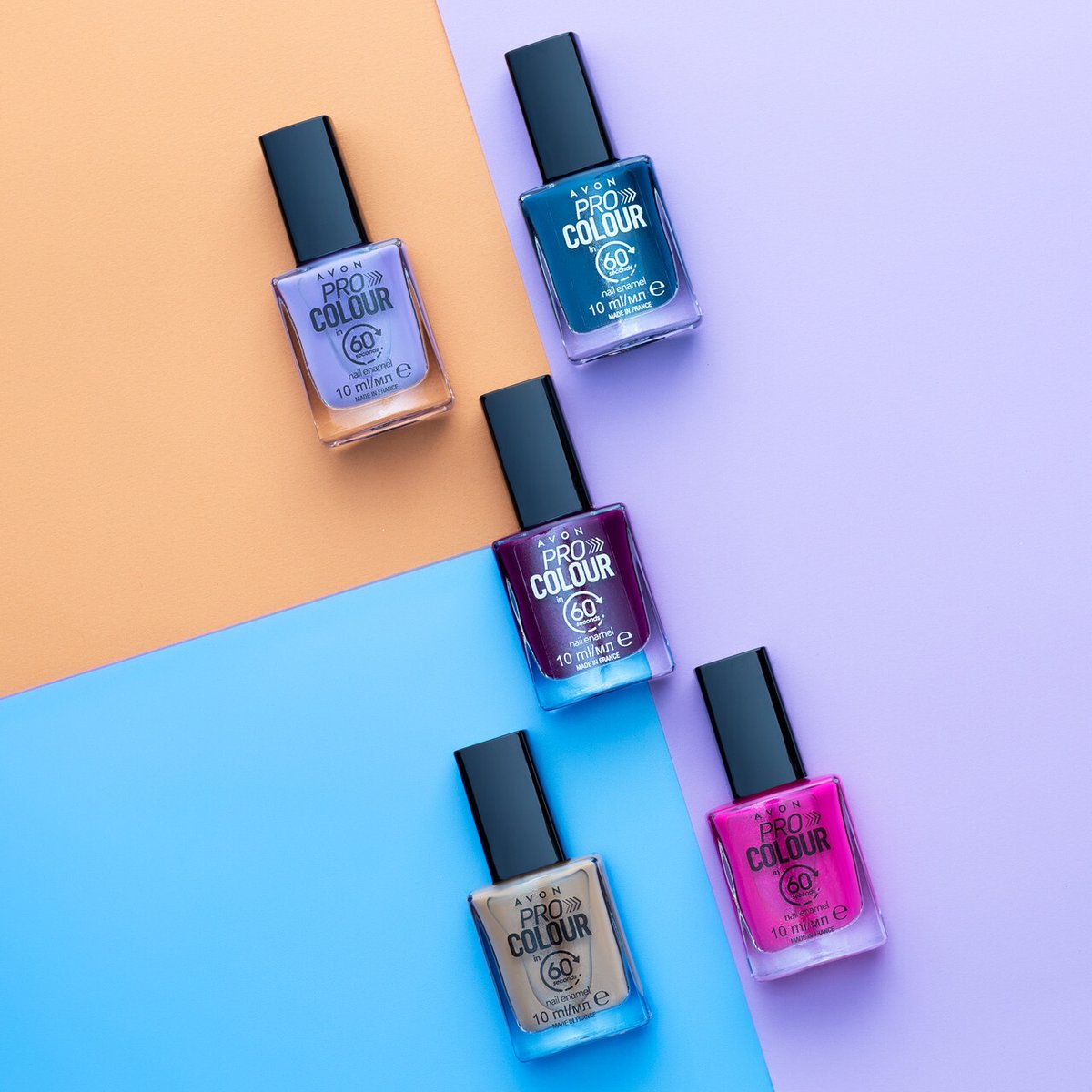 Be sure that when painting your nails you apply a base coat and a top coat! 💅
It's totally worth it to make your polish last a whole lot longer! 😃
wu.to/Yxulnj
#BaseCoat #TopCoat #Avon
