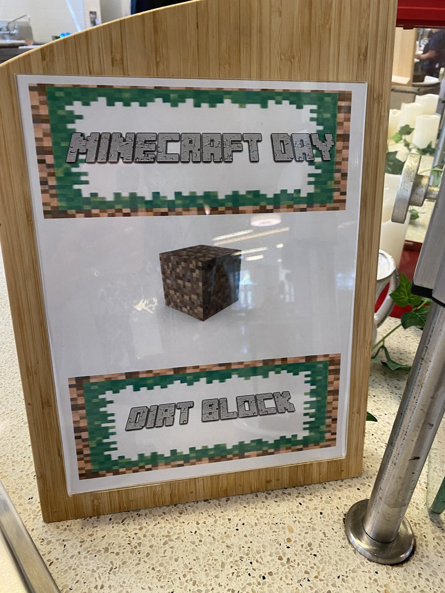 HIESbears's tweet photo. Our @sagedining team cooked up a fun surprise for Minecraft Day at lunch! #hiesbears https://t.co/9rxonFS4tV