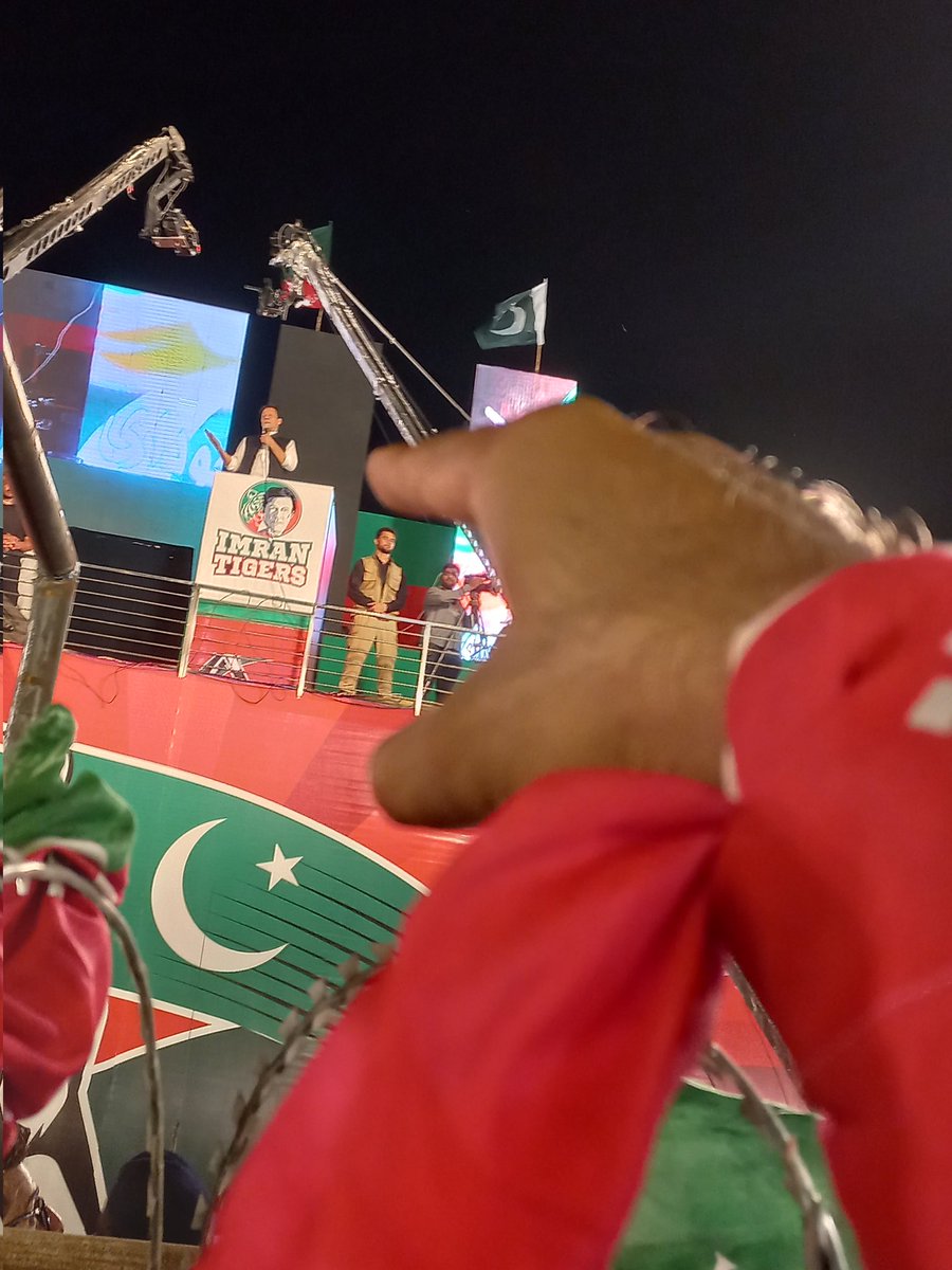Mustafa13845820's tweet photo. Pic of the Day 
#sargodha 
#PTIOfficial https://t.co/urw3aHDECh
