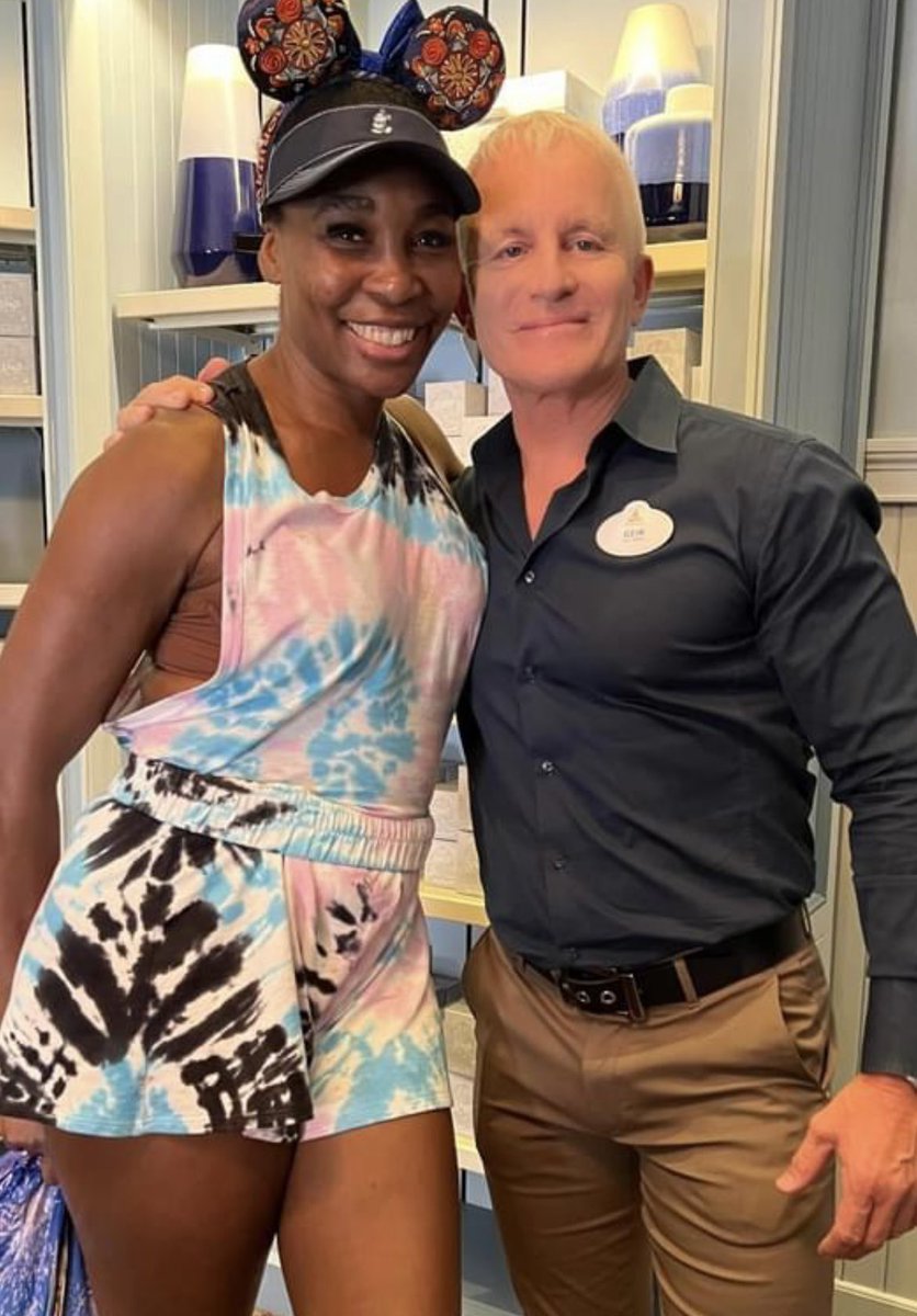 Good luck today <a href="/VenusWilliams_/">Venus Williams</a> with your <a href="/usopen/">US Open Tennis</a> with sister <a href="/serenawilliams/">Serena Williams</a> ❤️🎉