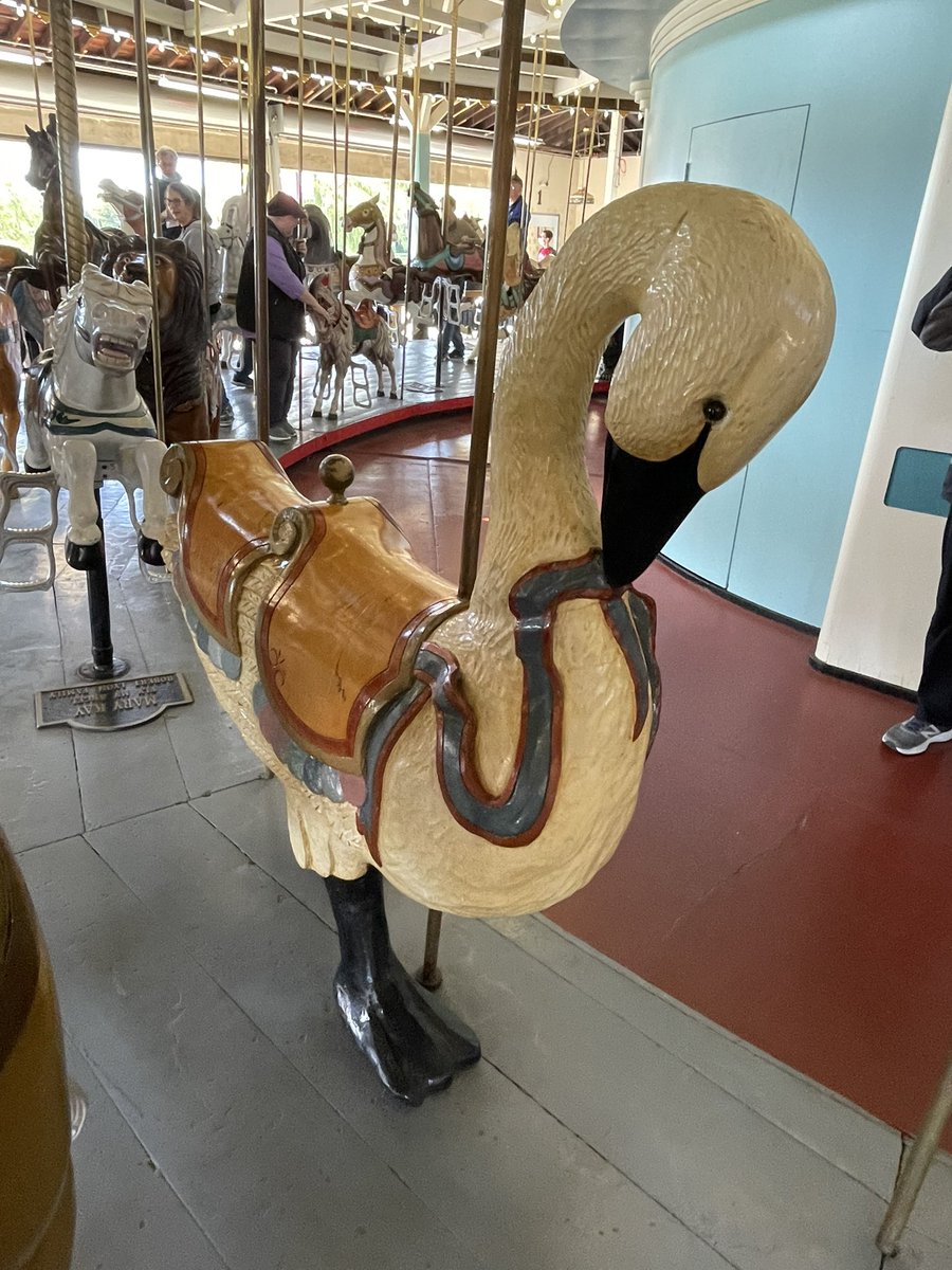 KLSmall_Author's tweet photo. Fun carousel figure for today: a two seat swan.
#MagicCarousel #carousel #MerryGoRound #amusementparks #WritingCommunity https://t.co/3lQwl5Tuag