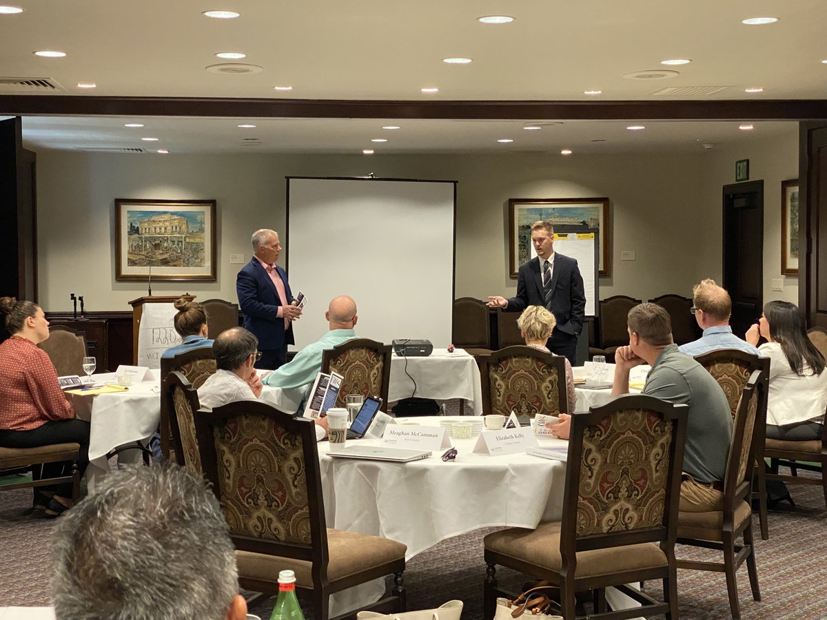 Today @CSACFinCorp Director of Business Development Jim Maker and Member Services Associate Chase Broffman met with "So You Want to Be the CAO/CEO" seminar attendees to educate on the array of finance, investment, insurance and public services available to #CACounties.