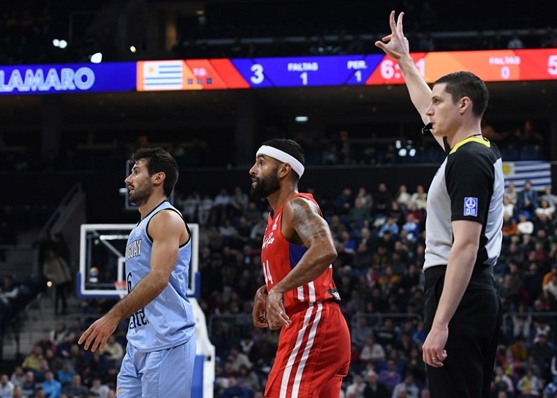nuestro_basquet's tweet photo. RECONTRAVALE, FRANCO: Ronconi arbitró en México y en Uruguay en la ventana de Eliminatorias

Leer más acá 👇👇

https://t.co/oiui5d2VU3 https://t.co/pUvYkwRNGF