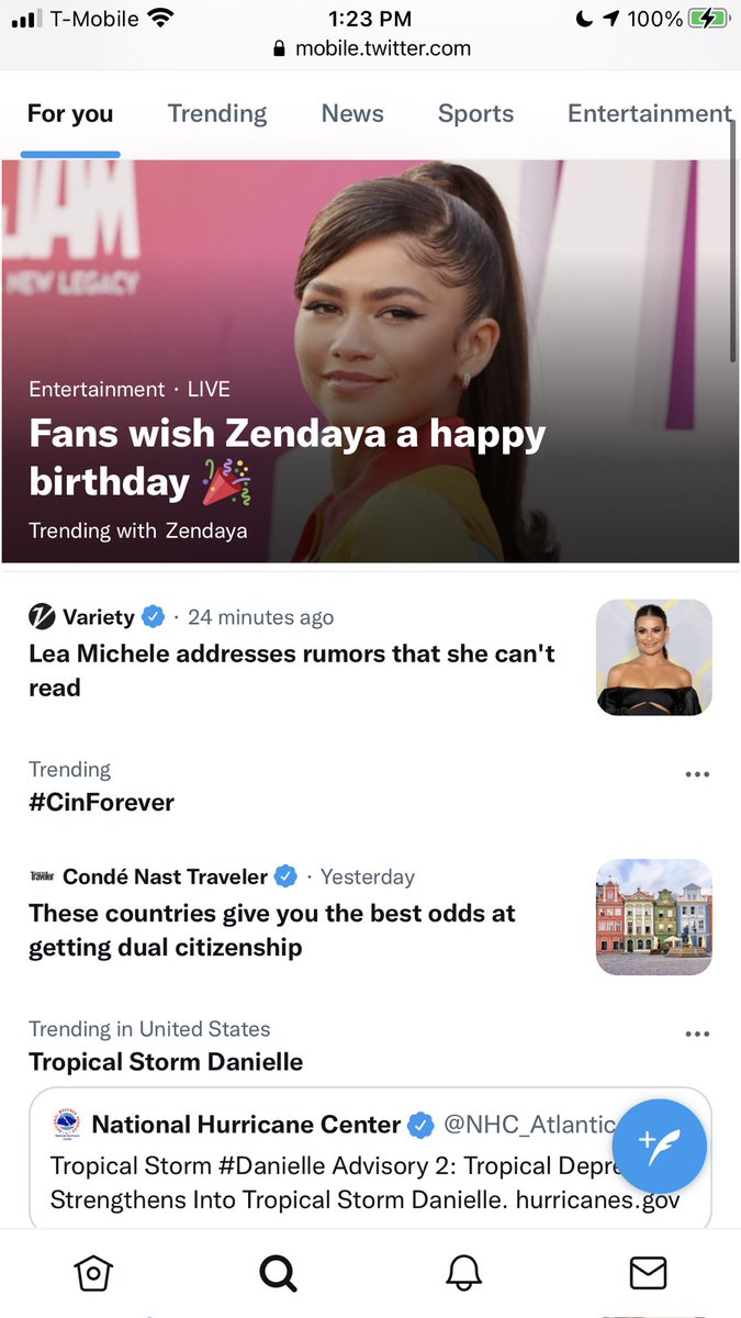 SaraCiuzio's tweet photo. #CinForever trends again ๐๐ฅณ #CinArmy at work ๐๐ช๐ป @MrRobertScott @VictoriaKonefal @CarlivatiRon @Rybry7 @nbcdays https://t.co/dA6dPqG94s