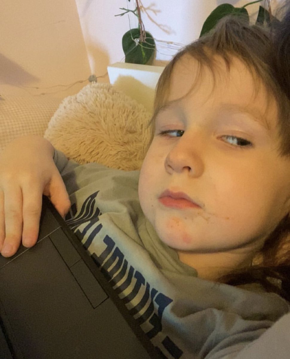 not sofia related but my brother is that one meme (yknow which one) <a href="/SofiaCarson/">Sofia Carson</a>