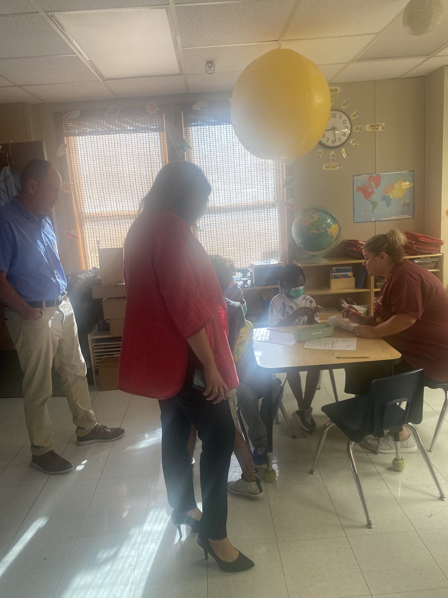 Network10CPS's tweet photo. Wonderful morning with CEdO Chkoumbava @cps_leaders and @mattoshea19 focusing on the instructional core @clissoldcougars @EsmondEagles! @MiraKeshet https://t.co/orZ101YJbM
