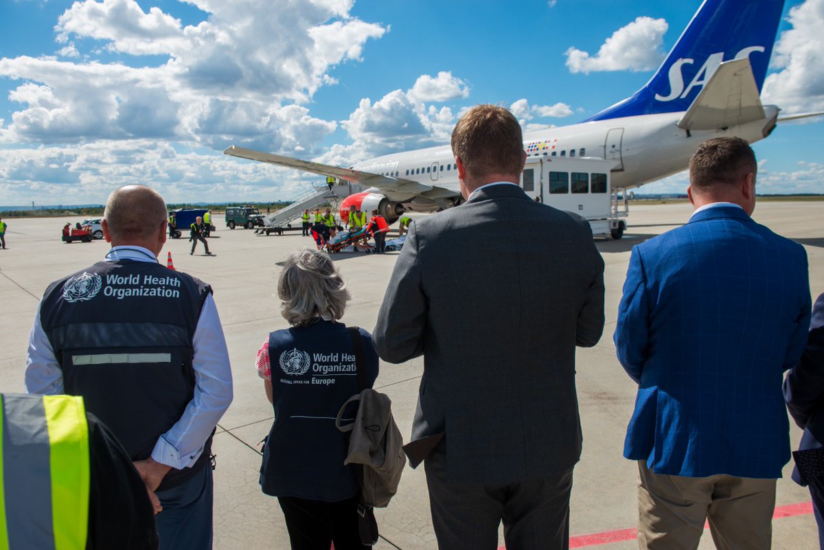 WHOPoland's tweet photo. Reps from @WHOPoland,@WHOUkraine,@IOMPoland, @eu_echo, @MZ_GOV_PL, @MoH_Ukraine have officially opened MEDEVAC Hub in Rzeszów. Through EU donation, #WHO + partners will roll out patient transfers from UKR to PL &amp; other EU countries, enabling  UKR refugees' life-saving treatment https://t.co/vgpqNZuP0c