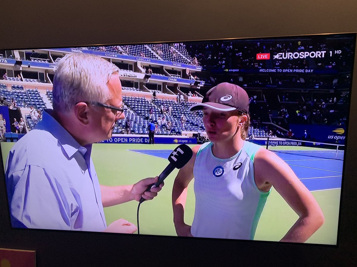 jmajczuk's tweet photo. Pan @WronaM robi w sporcie i moim zdaniem bardzo dobrze mu idzie👍🤓😎 #USOpen #eurosport #wrona https://t.co/vf9LuB1uy9