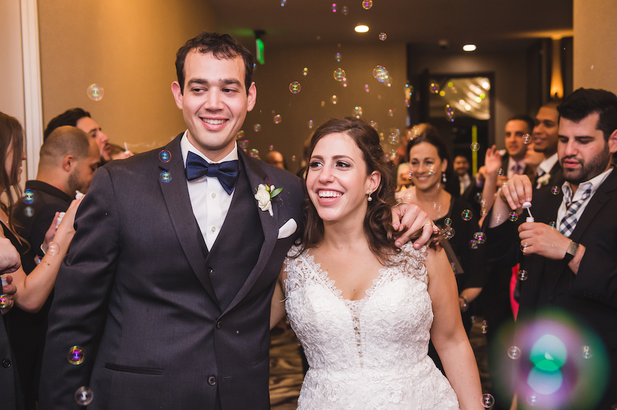 RuthSpirer's tweet photo. Happy Anniversary Ellie and Zach!!
Wishing you a fabulous day and a lifetime of LOVE and HAPPINESS!
 
Ruth Spirer
Weddings and Events by Ruth https://t.co/XpIJ8glTfw