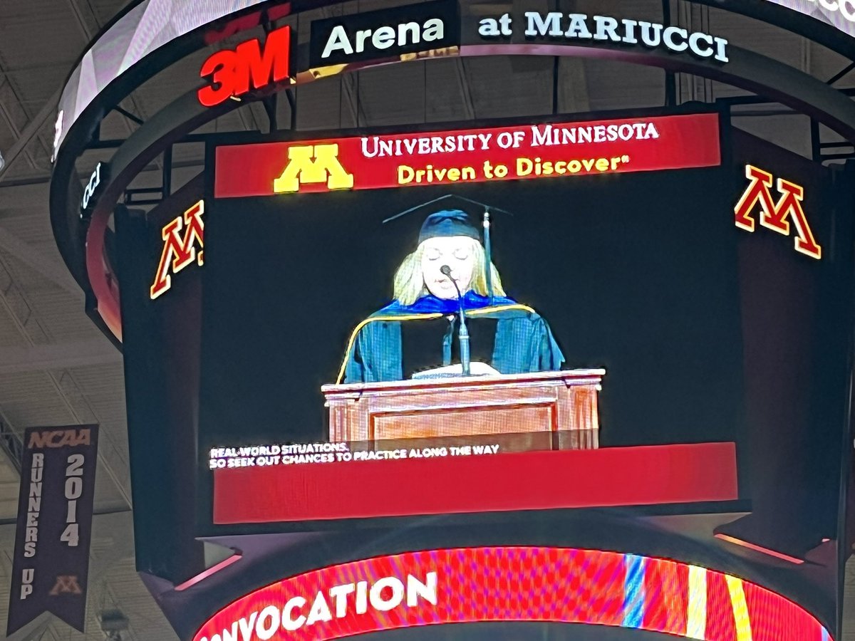 FrancesHomans's tweet photo. @UMN_AECM Such a thrill to be there for Rebecca Swenson’s Convocation speech! Warm, personal, universal. Let’s write those stories! https://t.co/JQyVMq51pA