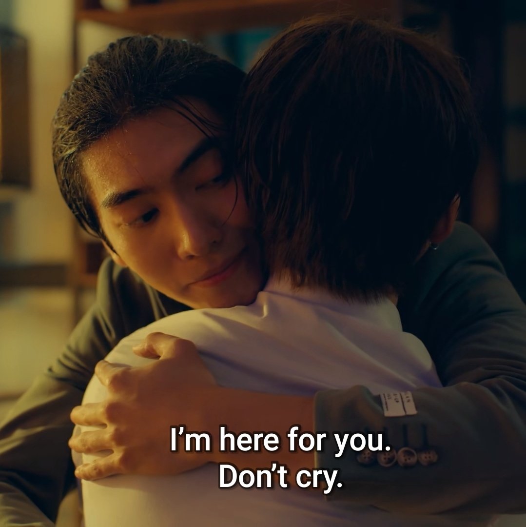 sususiaoo's tweet photo. Payu is truly a warm person. His words are so comforting and the way he gave assurance to Rain. Telling Rain the words he needed to hear most while having him in his warmest embrace 🥺
#LoveinTheAirEP3 https://t.co/9L0pQrJuMf