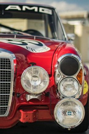 GordonMercedes9's tweet photo. #ThrowbackThursday #AMG #RedPig https://t.co/3JvAUnDAPm