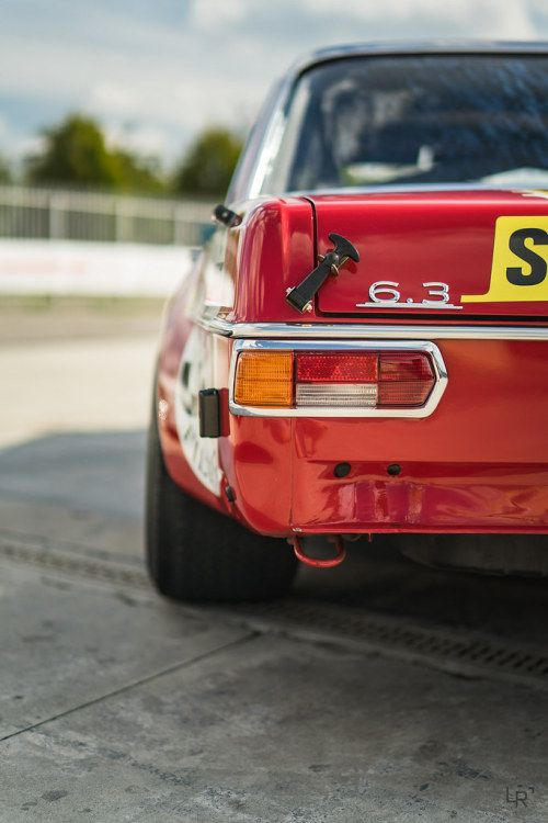 GordonMercedes9's tweet photo. #ThrowbackThursday #AMG #RedPig https://t.co/3JvAUnDAPm