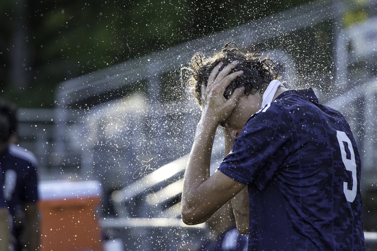 jrdphotos_'s tweet photo. Photos from the Riverside vs. Northside soccer matchup (8/31/22) are now up and available for purchase. 

https://t.co/3CWWHm9x49 https://t.co/Ib5mooXT9n
