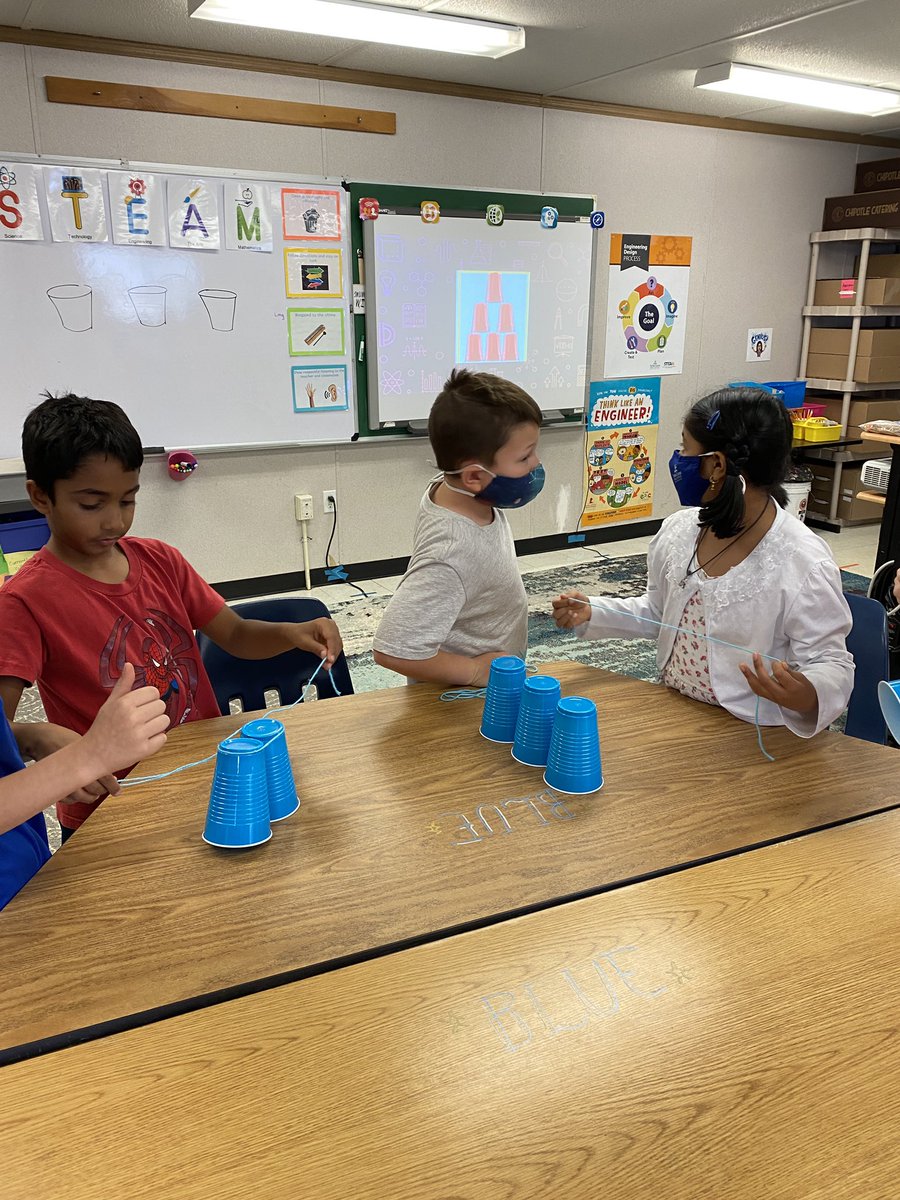 MosaicES_STEAM's tweet image. The 3rd grade cup-stacking challenge calls for some serious collaboration! We also talked about finding multiple solutions for a problem and evaluating which worked best. @FCPSSTEAM #StemEducation #STEM #iteachsteam #iteachstem #stemed