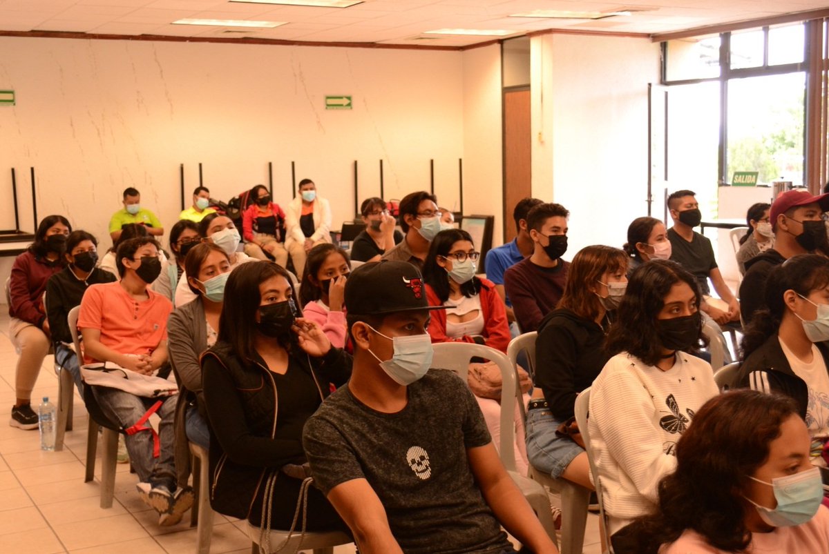 OFICIALUTRNG's tweet photo. Curso de Inducción para Diseño Textil y Moda https://t.co/p0SykszOKd