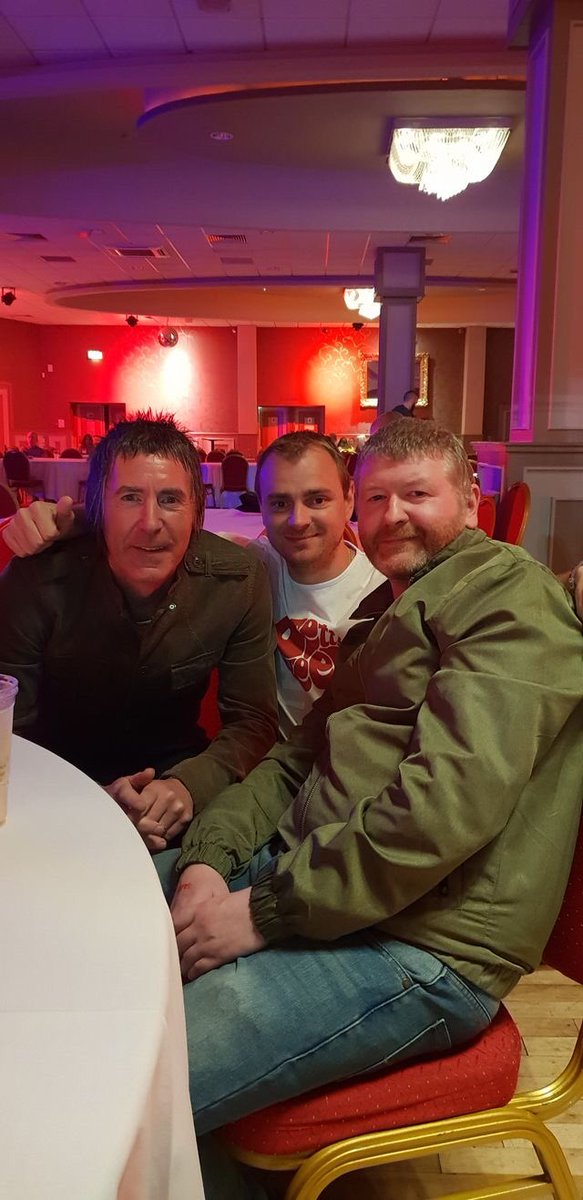 GavB1976's tweet photo. A wee throwback Thursday pic with my 2 hombre’s #Family #Friends #FriendsThatAreFamily #MuchLove #UpTheMods 😃😎✌️☘️ https://t.co/DrfsTW3XK0