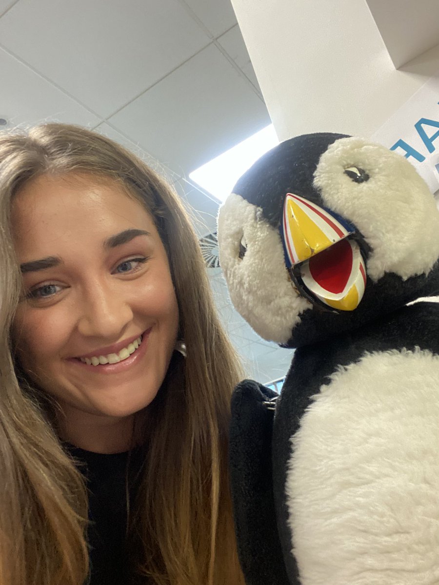 MeganMurphyITV's tweet image. partying with the big man tonight 🕺🐟 @OscarPuffin #Channiversary