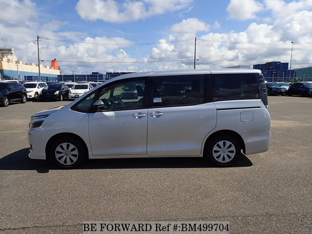 BEFORWARDJP's tweet photo. 2017 TOYOTA VOXY X

Ref. No. BM499704 
Mileage 195,675 km
Steering Right
Engine Size 1,980cc 
Ext. Color Silver
Location KYUSHU 
Fuel Petrol 
Seats 8
Drive 2WD
Doors 5
Transmission AT
Registration Year/month 2017/7

https://t.co/93qIqHyifm
Total Price: C&amp;F $12,080 to Kingston https://t.co/cjCGkKbg1N