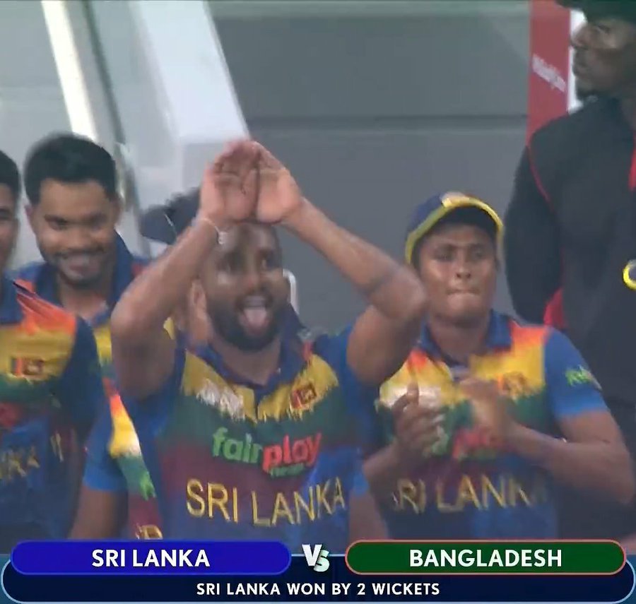 Krishpatel091's tweet photo. Greatest match ever in Asia cup history...🎉🐍
Well played Lanka 🔥
All the best for super 4💪🏾
#SLvBAN 
#BANvSL https://t.co/VRCpmuLYPc