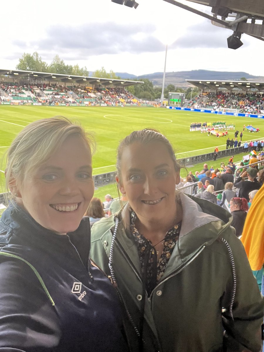 What an exciting night for Irish football. Hoping it'll be a memorable and special one 💪 #COYGIG #IRLFIN 🇮🇪☘️ @bobbles73