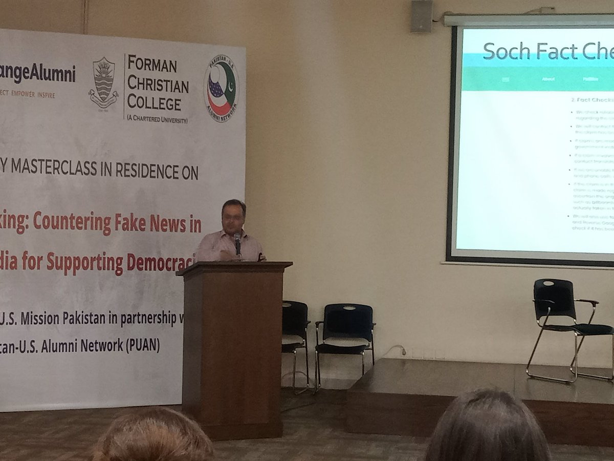 RachelAHasan's tweet photo. Masterclass supported by US Mission Pakistan in partnership with PUAN - Mr Khalid Khattak talking about Fact Checking in Pakistan.
#FactCheck #FCCU #factchecking #FactsMatter @Altaafkhaan @SyedMSaqib07 @Mehwish_Bat00l https://t.co/Uuy03rljDr