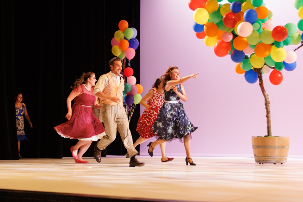 Another amazing shot from our mainstage production of Béatrice et Bénédict! 

Missed our mainstage production or can't get enough of Opera Kelowna? Tickets for Singing the '97, a recital series featuring Colin Ainsworth and Laura Loewen, are on sale now at the link in our bio!